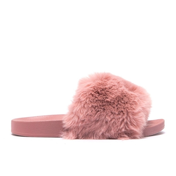 Furry Slides - Picture 4 of 6